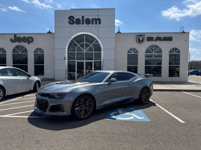 2020 Chevrolet Camaro ZL1 RWD photo
