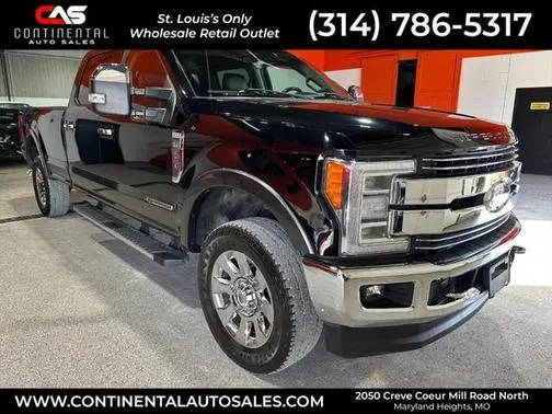 2019 Ford F-250 Super Duty LARIAT 4WD photo