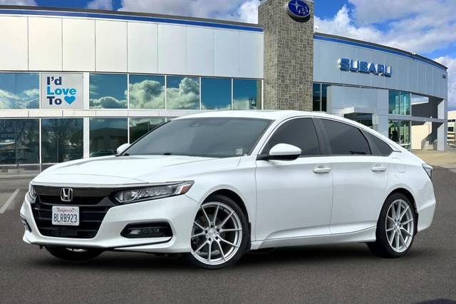 2019 Honda Accord Sport 2.0T FWD photo