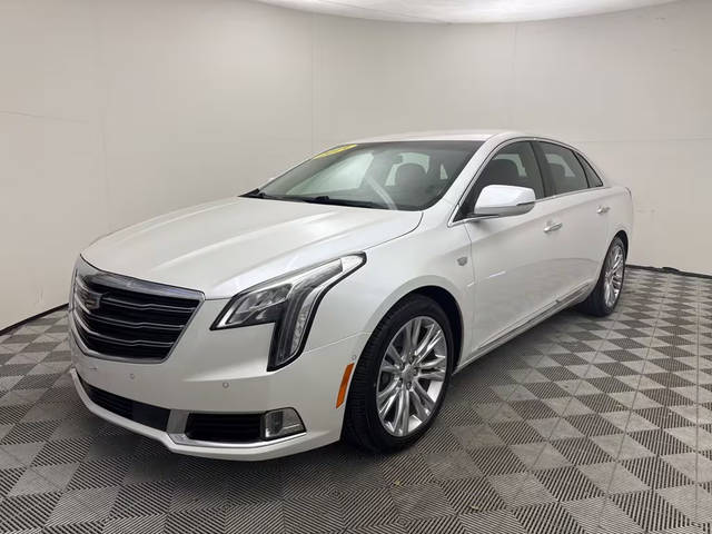 2019 Cadillac XTS Luxury FWD photo