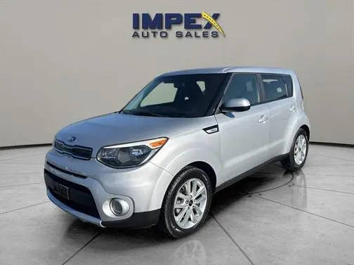 2018 Kia Soul + FWD photo