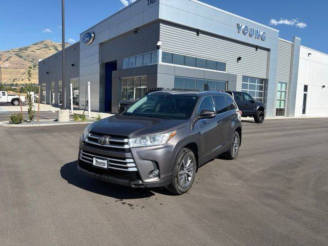 2019 Toyota Highlander XLE AWD photo