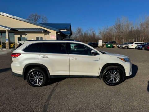 2019 Toyota Highlander Hybrid XLE AWD photo