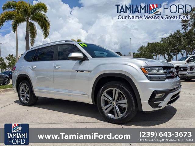 2019 Volkswagen Atlas 3.6L V6 SE w/Technology R-Line AWD photo