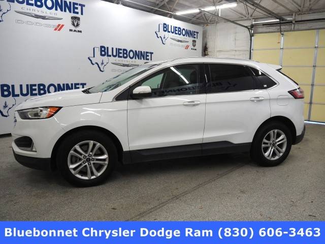 2019 Ford Edge SEL AWD photo