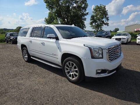 2020 GMC Yukon XL Denali 4WD photo
