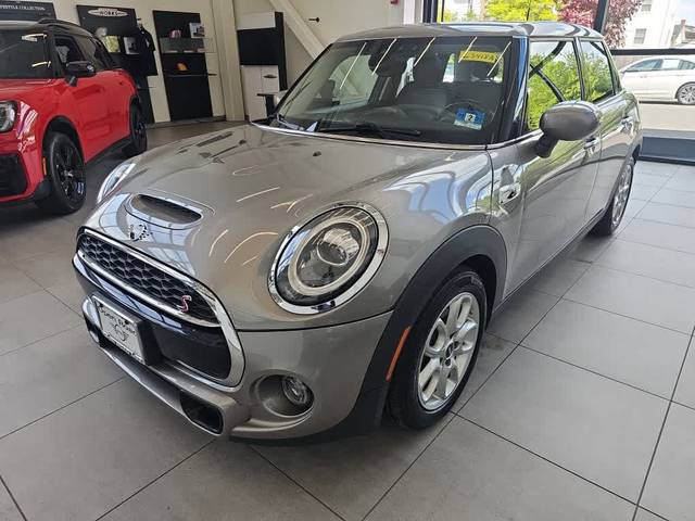 2020 MINI Hardtop 4 Door Cooper S FWD photo