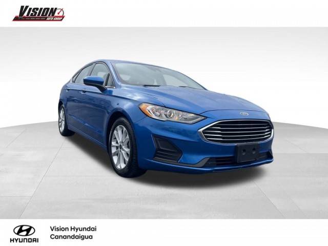 2019 Ford Fusion SE FWD photo