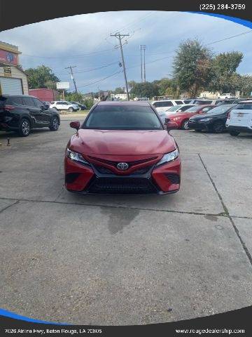 2019 Toyota Camry SE FWD photo