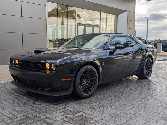 2019 Dodge Challenger R/T Scat Pack Widebody RWD photo