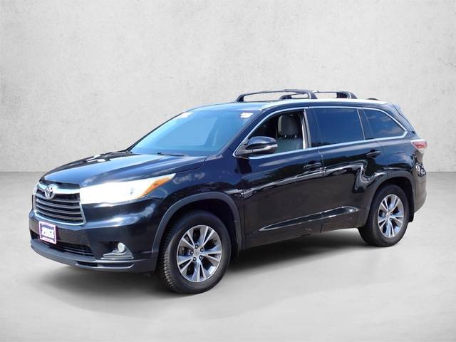 2015 Toyota Highlander XLE AWD photo