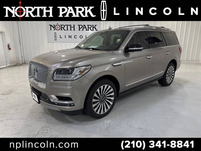 2019 Lincoln Navigator Reserve 4WD photo