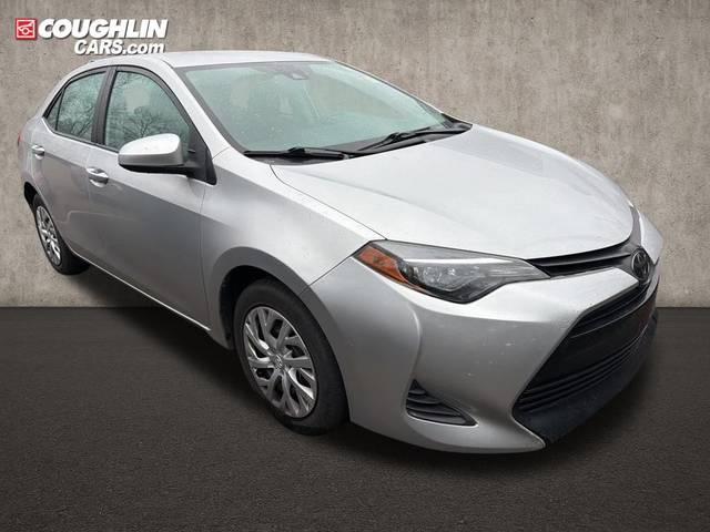 2019 Toyota Corolla LE FWD photo