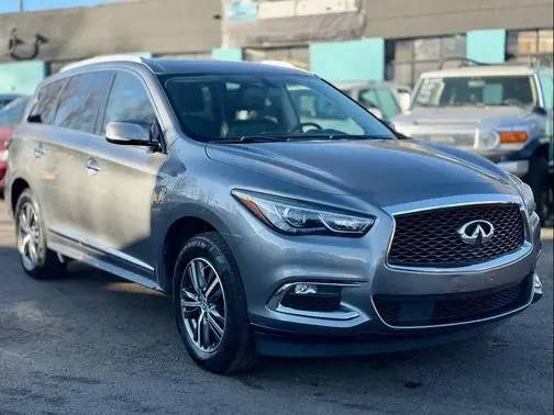 2018 Infiniti QX60  AWD photo
