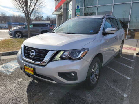 2019 Nissan Pathfinder SV 4WD photo