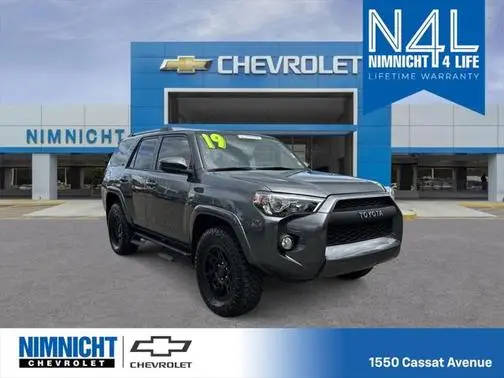 2019 Toyota 4Runner SR5 4WD photo