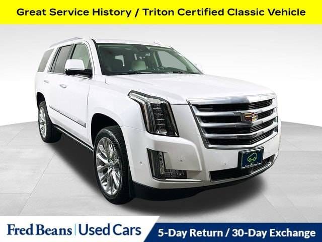 2020 Cadillac Escalade Premium Luxury 4WD photo
