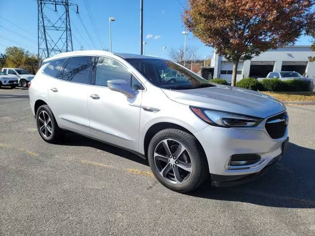 2020 Buick Enclave Essence AWD photo