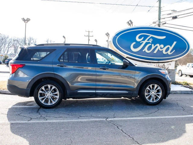 2020 Ford Explorer XLT 4WD photo