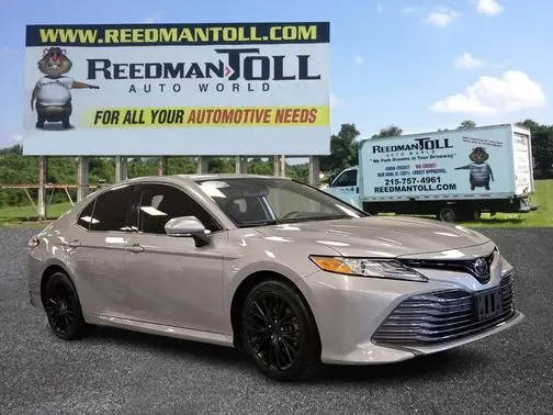 2019 Toyota Camry XLE FWD photo