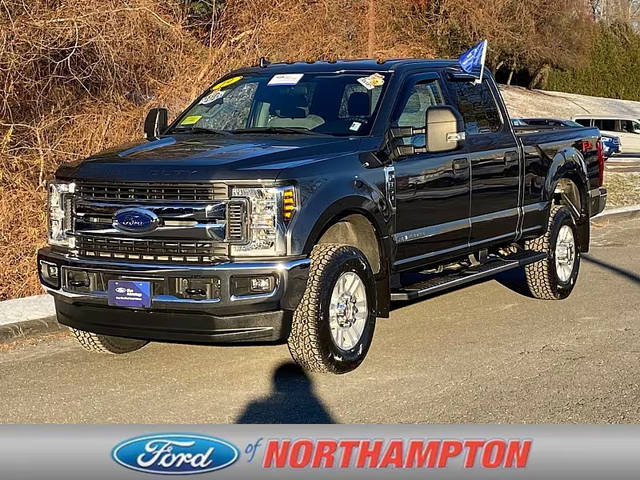 2019 Ford F-350 Super Duty XLT 4WD photo