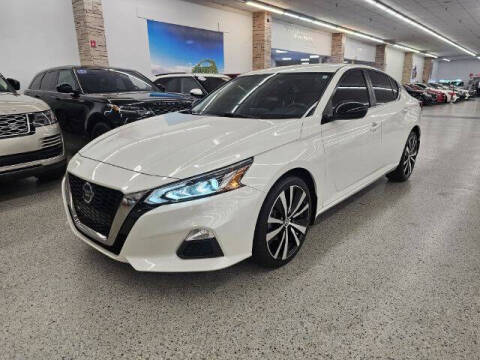 2020 Nissan Altima 2.5 SR AWD photo