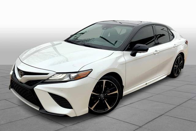 2019 Toyota Camry XSE V6 FWD photo