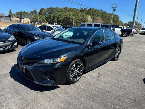 2019 Toyota Camry SE FWD photo