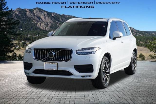 2020 Volvo XC90 Momentum AWD photo