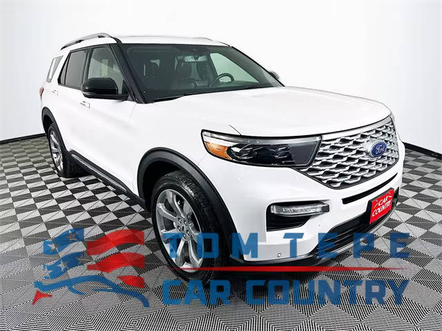 2020 Ford Explorer Platinum 4WD photo