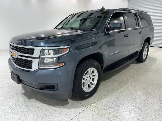 2019 Chevrolet Suburban LT RWD photo