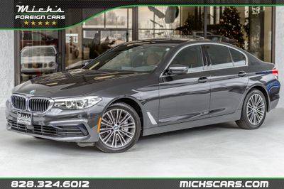 2019 BMW 5 Series 530i xDrive AWD photo