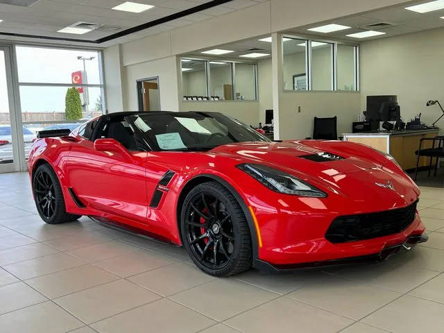 2019 Chevrolet Corvette Grand Sport 2LT RWD photo