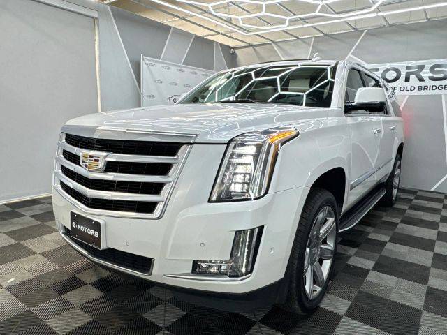 2020 Cadillac Escalade ESV Luxury 4WD photo