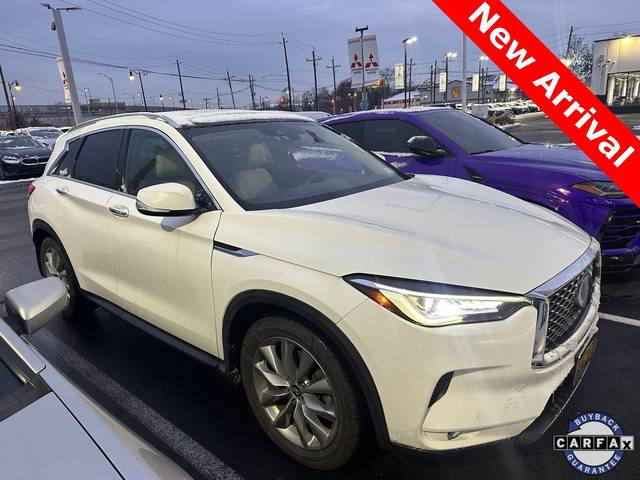 2019 Infiniti QX50 LUXE AWD photo