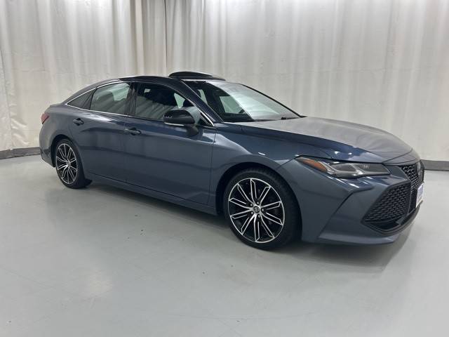 2019 Toyota Avalon Touring FWD photo