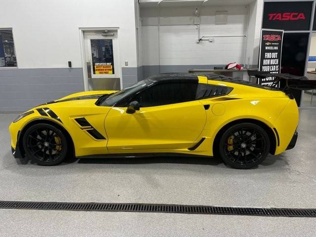 2019 Chevrolet Corvette Grand Sport 2LT RWD photo