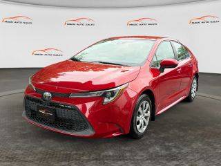 2020 Toyota Corolla LE FWD photo