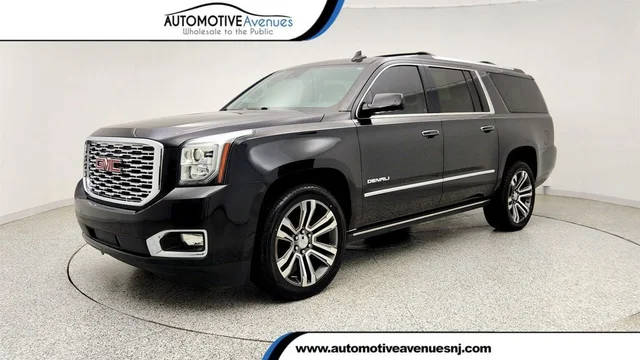 2020 GMC Yukon XL Denali 4WD photo
