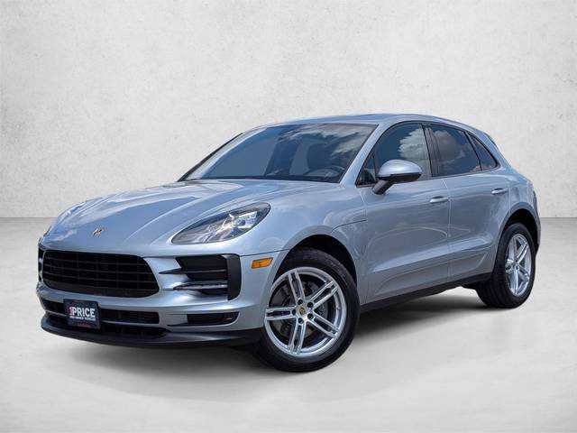 2019 Porsche Macan AWD photo