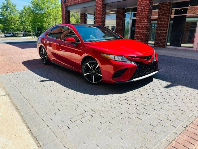 2019 Toyota Camry XSE FWD photo