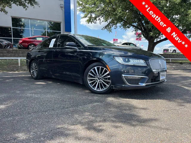 2020 Lincoln MKZ Standard FWD photo