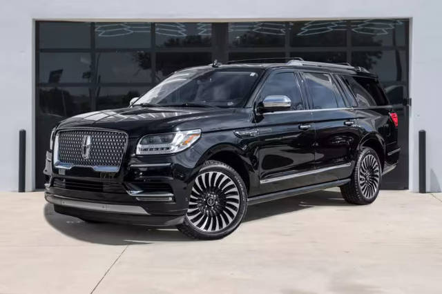 2019 Lincoln Navigator L Black Label 4WD photo