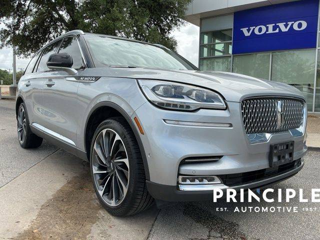 2020 Lincoln Aviator Reserve AWD photo