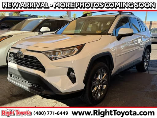 2019 Toyota RAV4 XLE Premium FWD photo