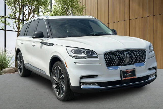 2020 Lincoln Aviator Reserve AWD photo