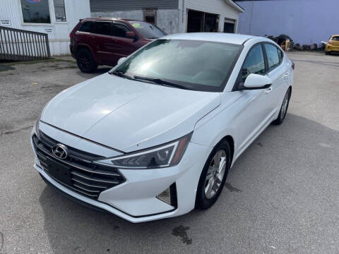 2019 Hyundai Elantra SEL FWD photo