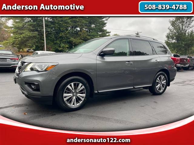 2019 Nissan Pathfinder S 4WD photo