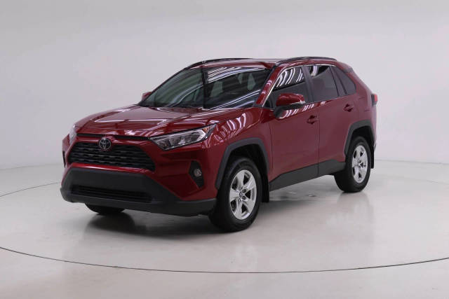 2019 Toyota RAV4 XLE AWD photo