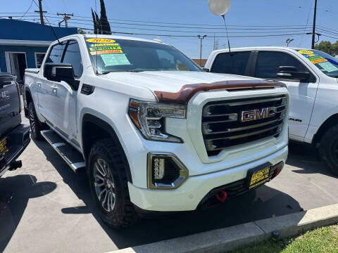 2020 GMC Sierra 1500 AT4 4WD photo